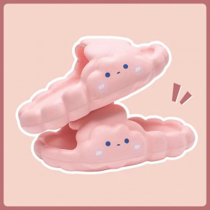 2022 Spring Summer Cushion Usisex Indoor Outdoor House Beach Soft Slight Slutal Shicay Platform Slippers Slippers Slippers